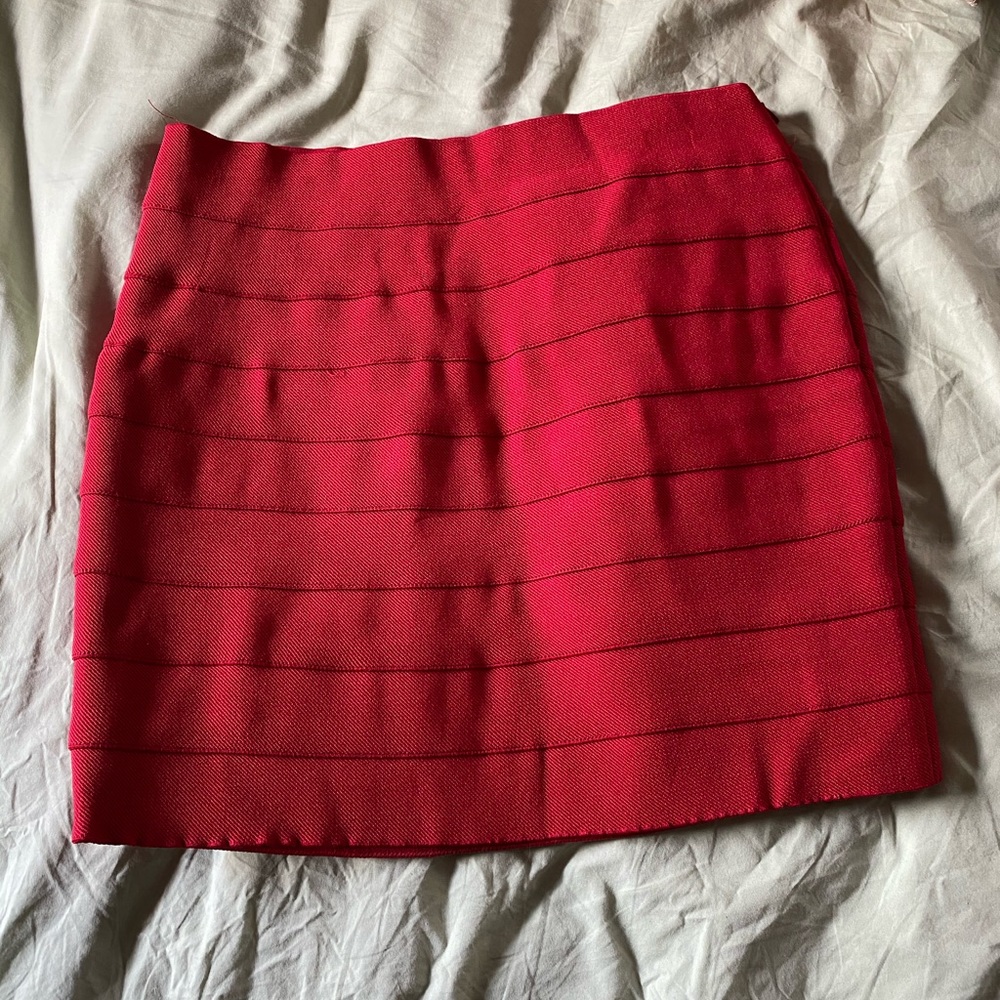 Red bandage skirt